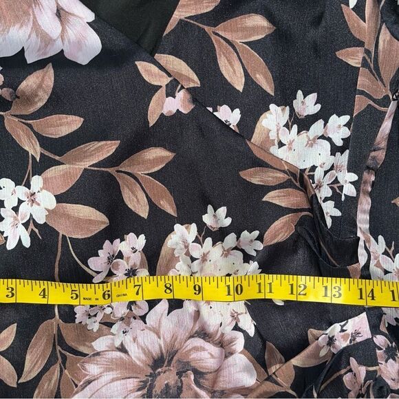 WAYF / Floral - Picture 6 of 10